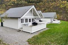 Ferienhaus - Kinso WITH LAKE VIEW - Ferienunterkunft in Kinsarvik (6 Personen)