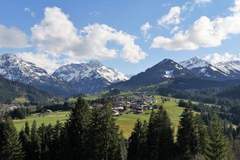Ferienhaus - Ferienunterkunft in Riezlern Kleinwalsertal (4 Personen)