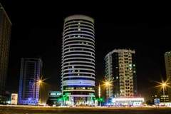 Ferienhaus - Executive Comfort  Luxe Bayfront Stay in Fujairah - Ferienunterkunft in Fujairah (4 Personen)