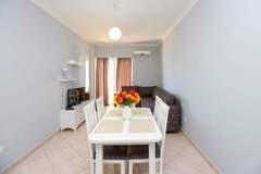 Ferienwohnung - Amara Sea View Apartment 7 Floor - Ferienunterkunft in Vlorë (4 Personen)