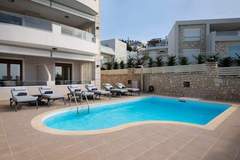 Ferienhaus - Zen Luxury Home - Ferienunterkunft in Nea Magnisia (16 Personen)