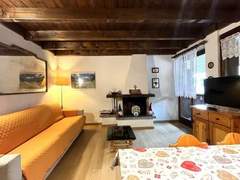 Ferienwohnung - Ferienwohnung Mansarda al Doss