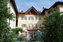 Ferienwohnung - Renetta Mansarda - Ferienunterkunft in Brez (4 Personen)