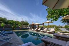 Ferienhaus, Exklusive Unterkunft - Platanias Villa Spyros - Ferienunterkunft in Platanes (15 Personen)