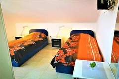Ferienwohnung - Apartments Milic - Twin Room 3 - Ferienunterkunft in Karin Gornji (2 Personen)