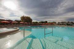 Ferienhaus - Ferienunterkunft in Sirmione (6 Personen)