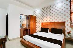 Ferienhaus - Super Hotel O New Delhi Railway Station Formerly Le Alfanso - Ferienunterkunft in Delhi (2 Personen)