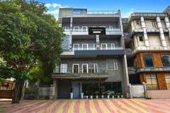 Ferienhaus - Super Townhouse Rohini Sector 23 - Ferienunterkunft in Delhi (2 Personen)