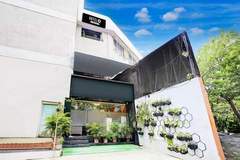 Ferienhaus - Super Hotel O Sakinaka Andheri Kurla Road - Ferienunterkunft in Mumbai (2 Personen)