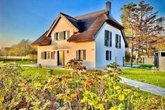 Ferienhaus - Ferienunterkunft in Glowe (8 Personen)