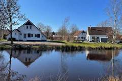 Ferienhaus - Chaletwoning 2 - Ferienunterkunft in Sint Nicolaasga (6 Personen)