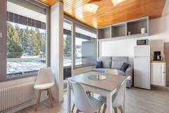 Ferienwohnung - Les Carlines N°412 - ST5 - Ferienunterkunft in Chamrousse (5 Personen)