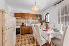 Ferienwohnung - Apartments Barbarella - Three Bedroom Apartment A2 - Ferienunterkunft in Šibenik-Brodarica (6 Personen)