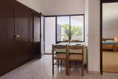 Ferienwohnung - Apartments Pletikosa Gaj - A4 - Ferienunterkunft in Šibenik-Brodarica (4 Personen)