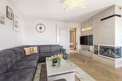 Ferienwohnung - Luxury Apartment Tisa - three bedroom apartment - Ferienunterkunft in Šibenik-Brodarica (8 Personen)
