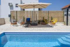 Ferienwohnung - Apartments Tonia - Apartment Tonia A2 - Ferienunterkunft in Šibenik-Brodarica (4 Personen)