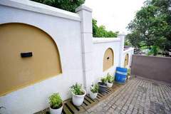 Ferienhaus - Villa Paraiso by DanCenter  4BHK Pvt Pool  Arpora - Ferienunterkunft in Goa (10 Personen)