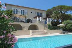 Ferienhaus - Ferienunterkunft in Sainte Maxime (12 Personen)