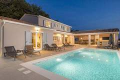 Ferienhaus, Exklusive Unterkunft - Ferienunterkunft in Labin (8 Personen)