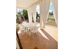 Ferienhaus - Ferienunterkunft in Funtana (5 Personen)