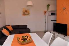 Ferienwohnung - One Bedroom Apartment with Terrace and Garden View - Ferienunterkunft in Supetar (3 Personen)