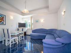 Ferienwohnung - Ferienwohnung Plavi