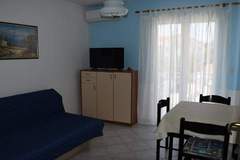 Ferienwohnung - Apartments Dana - One Bedroom Apartment 3 - Ferienunterkunft in Srima (2 Personen)