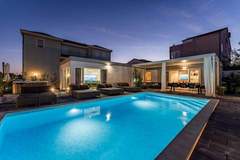 Ferienhaus - Villa Amarilis - Ferienunterkunft in Pakostane (6 Personen)