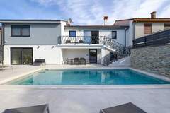 Ferienhaus, Exklusive Unterkunft - Ferienunterkunft in Pula (6 Personen)