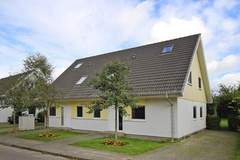Ferienhaus - Sonnentau 244 qm / Haus Nr 22 B & 22 C - Ferienunterkunft in Mirow (21 Personen)