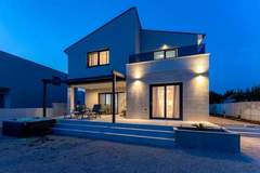 Ferienhaus - Villa Fine Touch - Ferienunterkunft in Biograd na Moru (8 Personen)