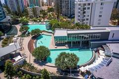 Ferienwohnung - Scenic 2-Bed with Pool, Gym - Ferienunterkunft in Surfers Paradise (4 Personen)