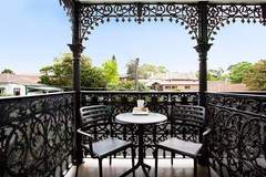 Beautiful Studio in Heritage Building with Balcony - Ferienunterkunft in Lewisham (2 Personen)