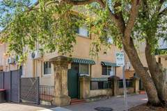 Ferienwohnung - Chic 1-Bed Retreat Near Shops & Beach - Ferienunterkunft in Manly (2 Personen)