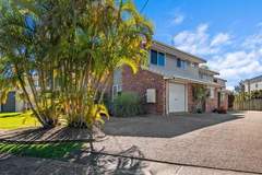 Ferienwohnung - Family-Friendly Flat with Balcony Views - Ferienunterkunft in Mooloolaba (6 Personen)