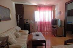 Ferienwohnung - Apartment Vesna & Ivica - Two Bedroom Apartment with Terrace and Sea View (Vesna) - Ferienunterkunft in Mirca (4 Personen)