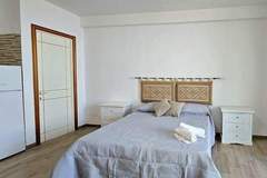 Ferienwohnung - MONO 4 IL TRAMONTO - Ferienunterkunft in Castelsardo (3 Personen)