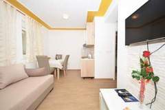 Ferienwohnung - Guest House Mia (ST) - Studio Apartment (A3) - Ferienunterkunft in Split (4 Personen)