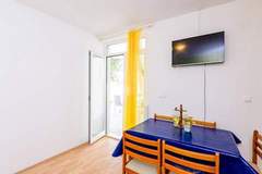 Ferienwohnung - Apartments Glavor - One Bedroom Apartment with Terrace and Sea View (A1) - Ferienunterkunft in Drace (5 Personen)