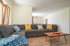 Ferienhaus, Exklusive Unterkunft - Villa Pero & Jele - Three Bedroom Villa with Terrace - Ferienunterkunft in Mlini (6 Personen)