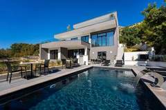 Ferienwohnung - Sea view Villa Senti - Ferienunterkunft in Starigrad (7 Personen)