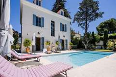 Ferienwohnung - Résidence Rare ! Villa 7p Cap D’antibes, à Pied Des Plages - Ferienunterkunft in Antibes (10 Personen)
