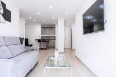 Ferienwohnung - Résidence 3p Avec Terrasse à 100 Mètres De La Mer - Ferienunterkunft in Cannes (4 Personen)