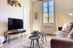 Ferienwohnung - Résidence Cours Masséna Sur Le Marché Provençal - Ferienunterkunft in Antibes (6 Personen)