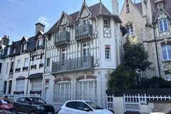 Ferienwohnung - 💫 La Villa Mirabeau - Ferienunterkunft in Deauville (8 Personen)