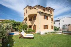 Ferienwohnung - House Vinkuran/Veliki - Ferienunterkunft in Pula (6 Personen)