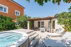 Ferienhaus - Villa Alis - Ferienunterkunft in Novigrad (3 Personen)