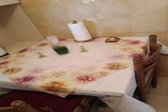 Ferienwohnung - Apartments Lucija - Studio - Ferienunterkunft in Okrug Gornji (2 Personen)