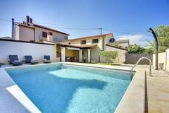 Ferienhaus - Viletta Valtura - Ferienunterkunft in Valtura (4 Personen)