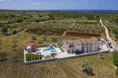 Ferienhaus, Exklusive Unterkunft - Villa Paradiso - Ferienunterkunft in Rovinjsko selo (8 Personen)